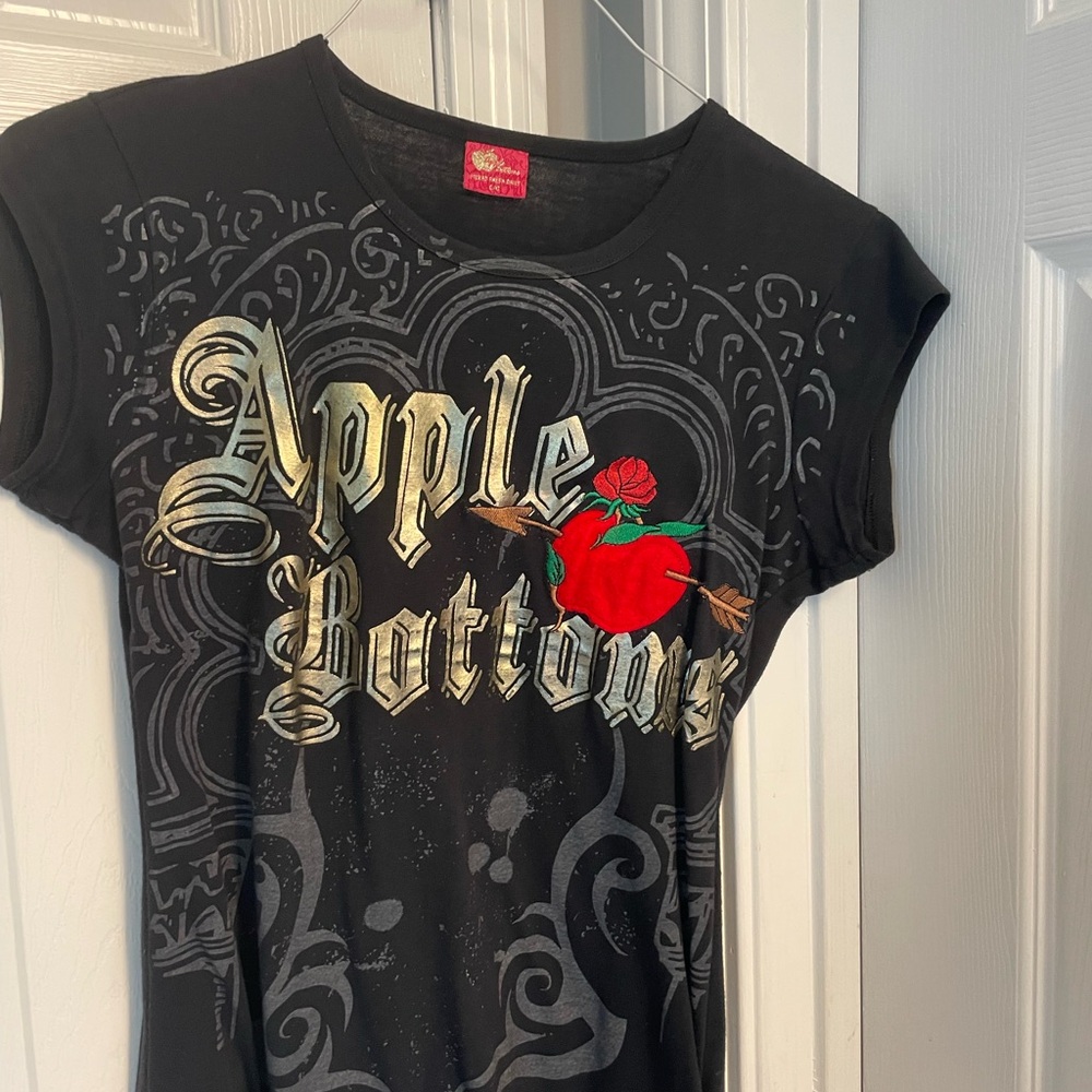 Apple Bottoms top, black size large
